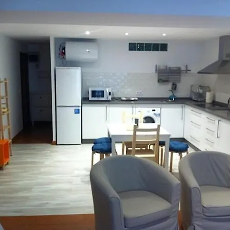 Apartamento Corazón De Nervión, Excelente Ubicación, Parking Sevilla