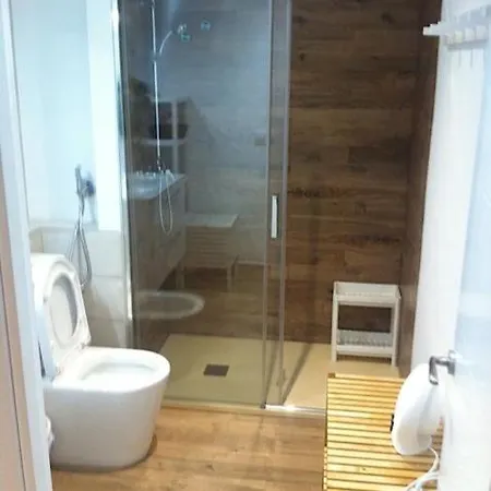 Corazón De Nervión, Excelente Ubicación, Parking Apartamento